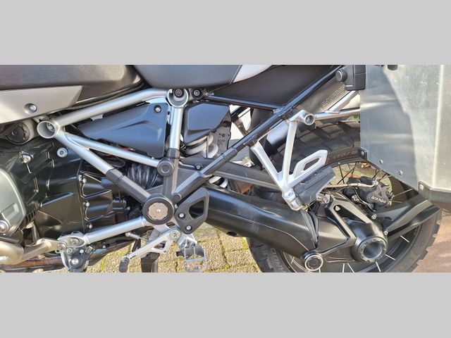 bmw - r-1200-gs-adventure