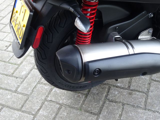 piaggio - mp3-500-sport-hpe-abs-asr