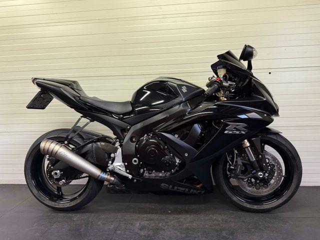 suzuki - gsx-r-600