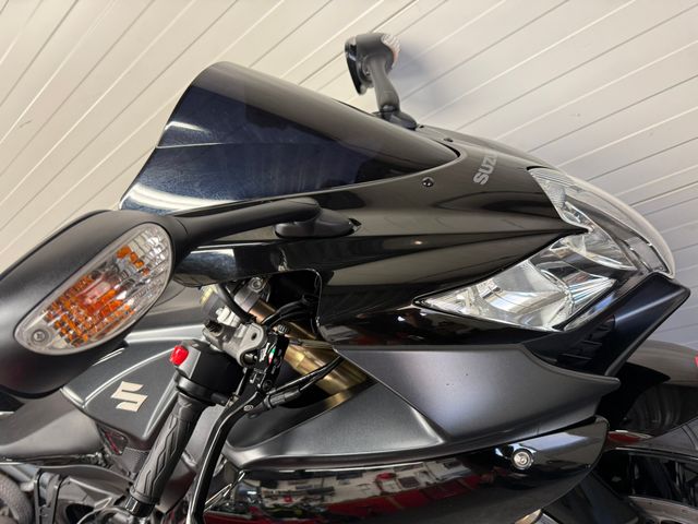 suzuki - gsx-r-600