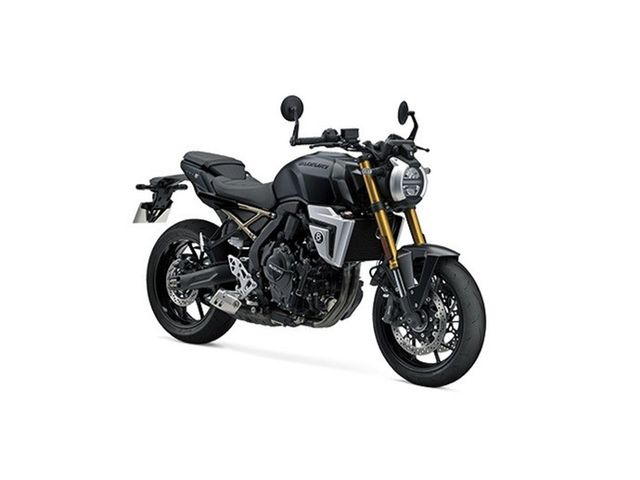suzuki - gsx-8t