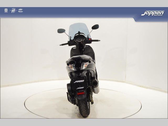 piaggio - beverly-300