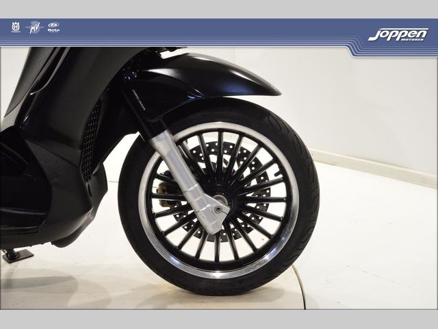 piaggio - beverly-300