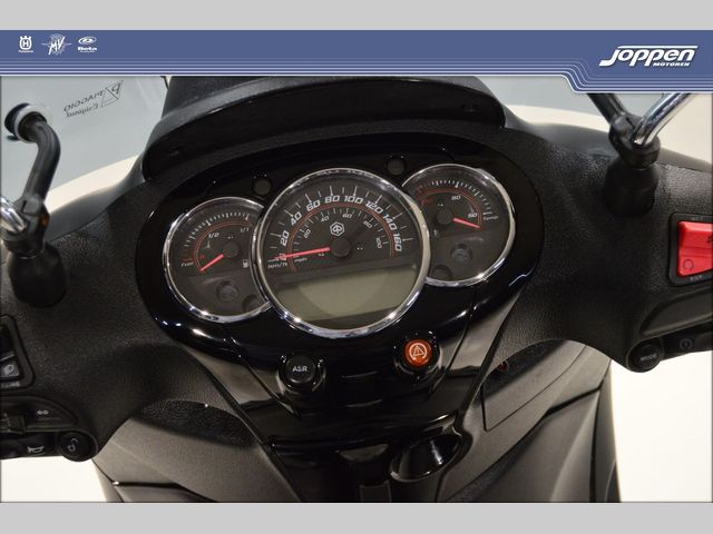piaggio - beverly-300