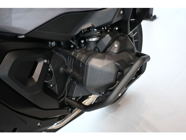 bmw - r-1300-gs-adventure-triple-black