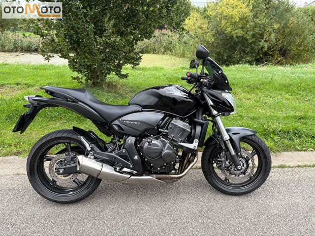 honda - cb-600-f-hornet-abs