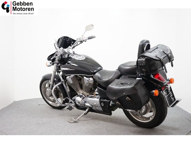 honda - vtx-1800