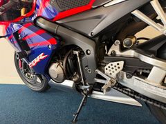 Honda Sport CBR 600RR PC37 Facelift IN Nieuwstaat 2006 occasion – foto 14 van 22