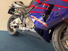 Honda Sport CBR 600RR PC37 Facelift IN Nieuwstaat 2006 occasion – foto 19 van 22