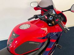 Honda Sport CBR 600RR PC37 Facelift IN Nieuwstaat 2006 occasion – foto 22 van 22
