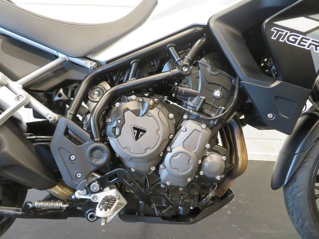 triumph - tiger-900-gt