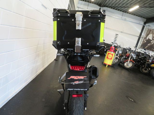 triumph - tiger-900-gt