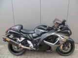 SUZUKI GSX-R 1300 HAYABUSA
