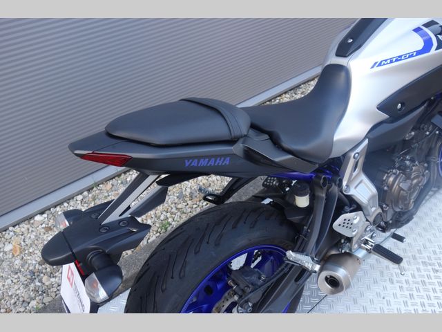 yamaha - mt-07-abs