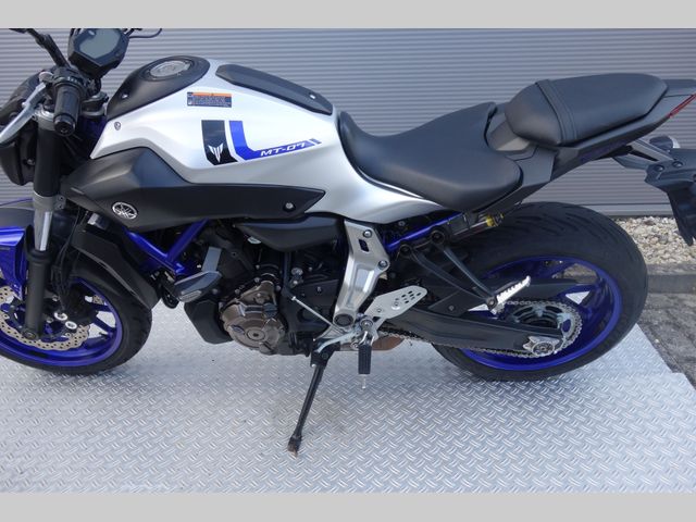 yamaha - mt-07-abs