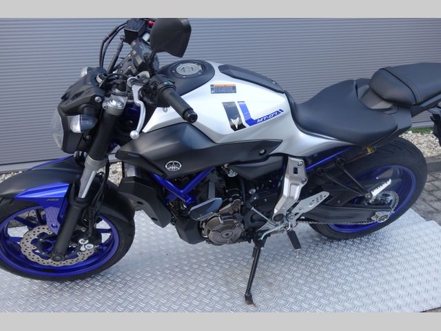 yamaha - mt-07-abs
