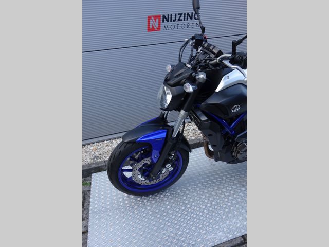 yamaha - mt-07-abs