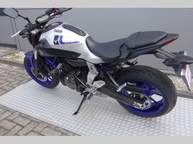yamaha - mt-07-abs