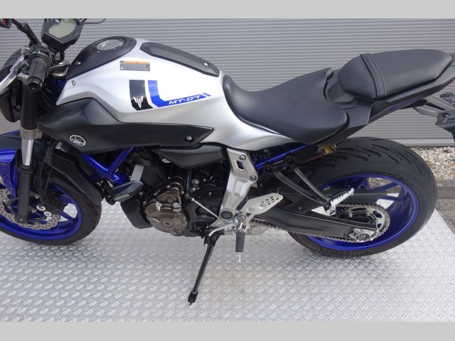 yamaha - mt-07-abs