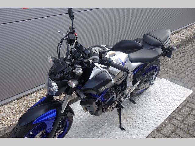 yamaha - mt-07-abs