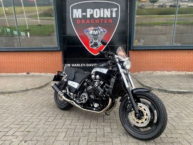 yamaha - vmx-1200-v-max