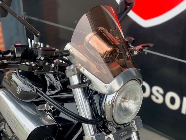 yamaha - vmx-1200-v-max