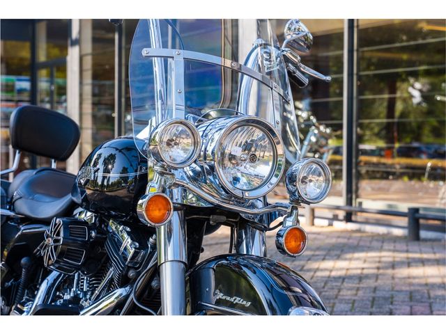 harley-davidson - road-king-classic-flhrc