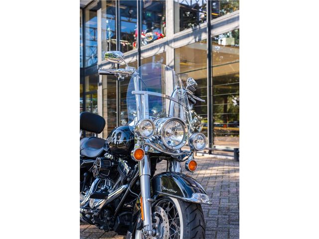 harley-davidson - road-king-classic-flhrc