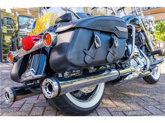 harley-davidson - road-king-classic-flhrc