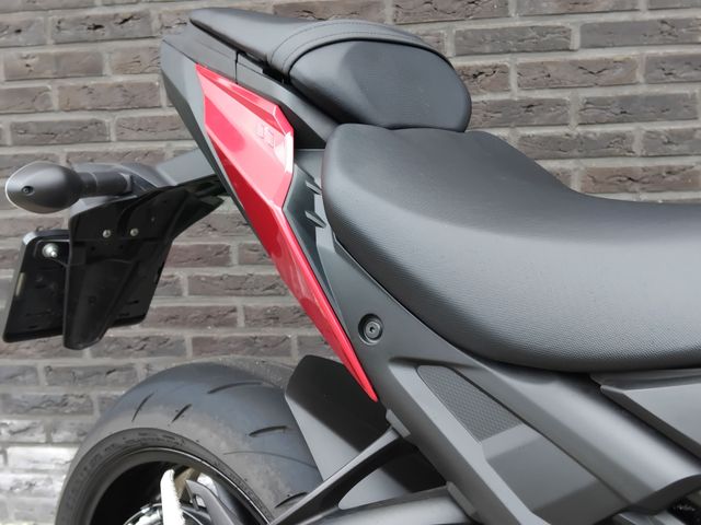 suzuki - gsx-s-950
