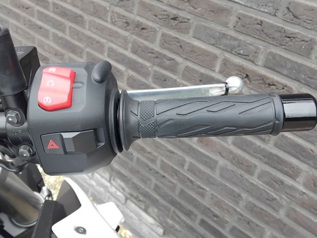 suzuki - gsx-s-950