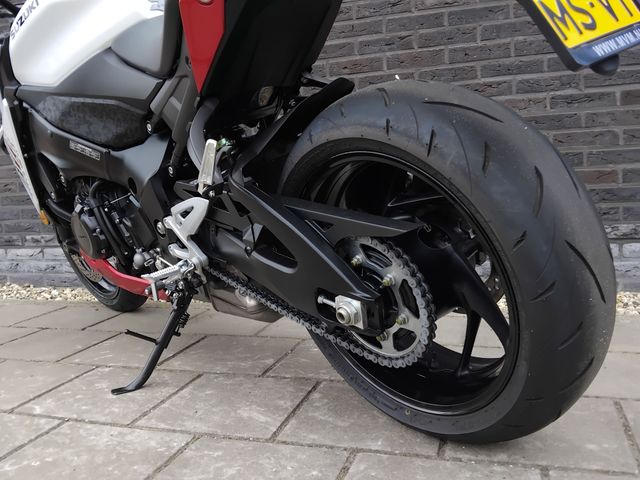 suzuki - gsx-s-950