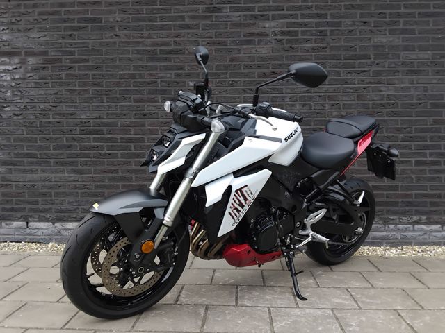 suzuki - gsx-s-950