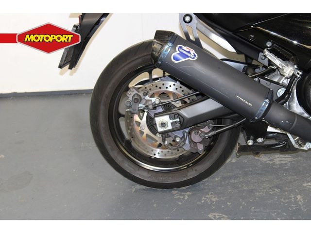 yamaha - tmax-tech-max-560