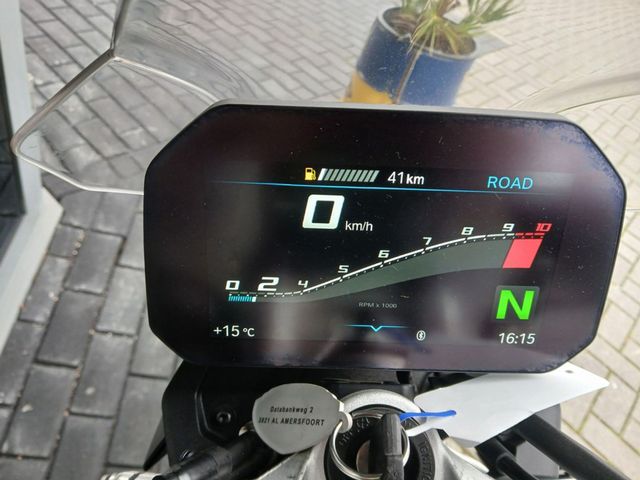 bmw - f-900-r