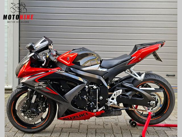suzuki - gsx-r-750