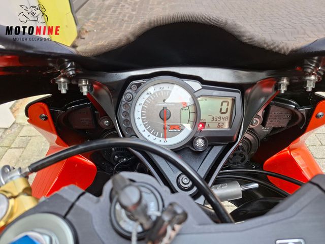 suzuki - gsx-r-750