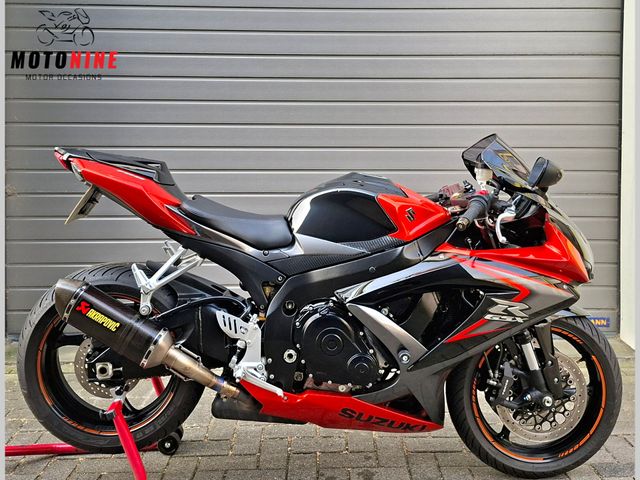 suzuki - gsx-r-750