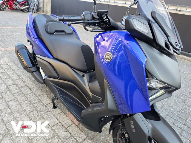 yamaha - x-max-300-abs