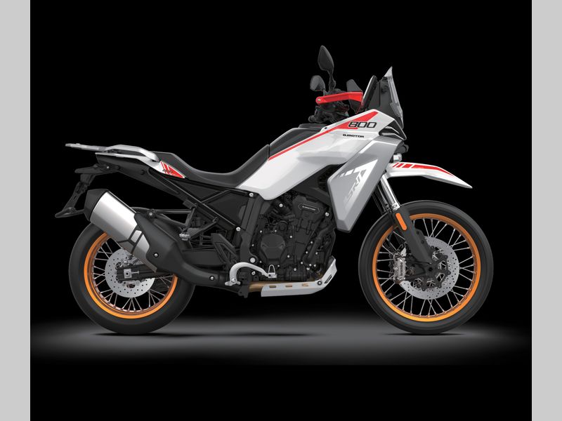 Qjmotor SRT 800 RX 2026 nieuw