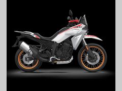 Qjmotor SRT 800 RX 2026 nieuw – foto 1 van 6