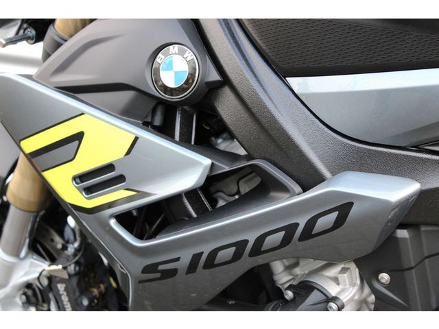 bmw - s-1000-r