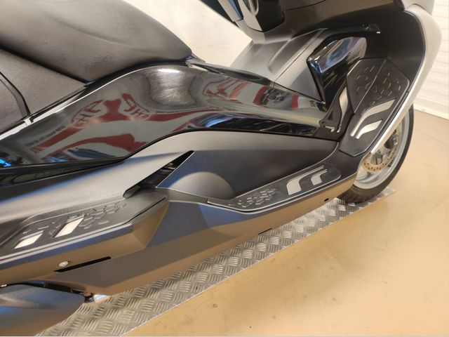 bmw - c-650-gt