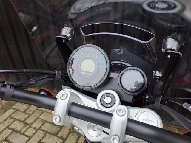 royal-enfield - super-meteor-650