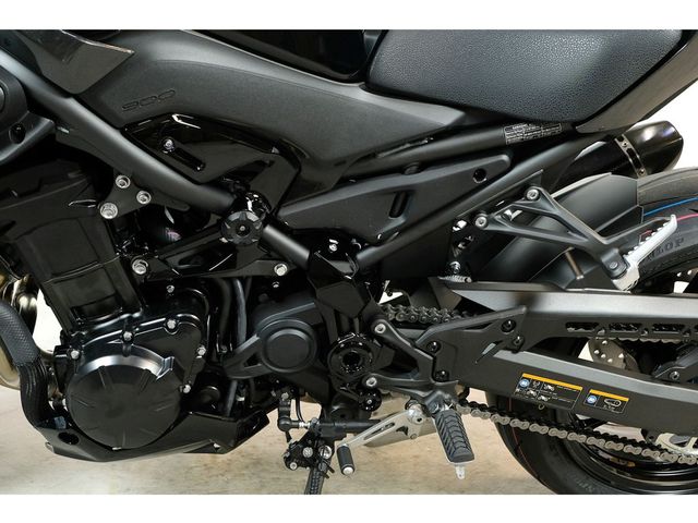 kawasaki - z900-performance