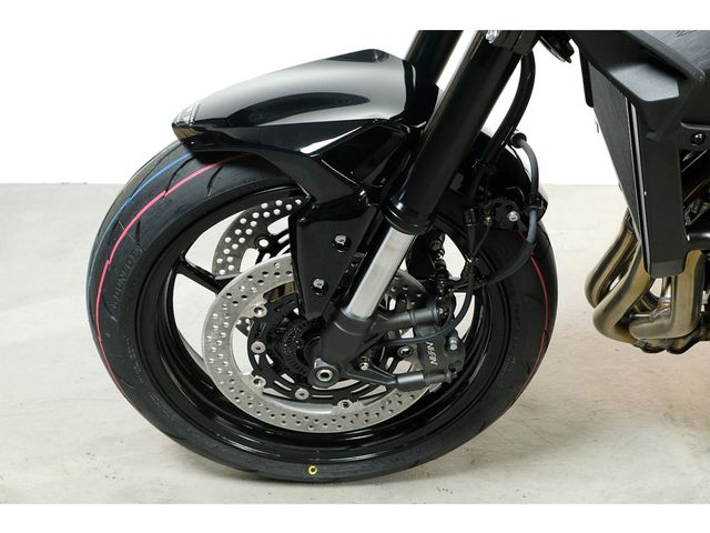 kawasaki - z900-performance