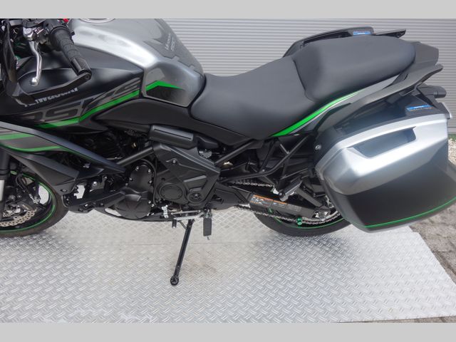 kawasaki - versys-650-grand-tourer