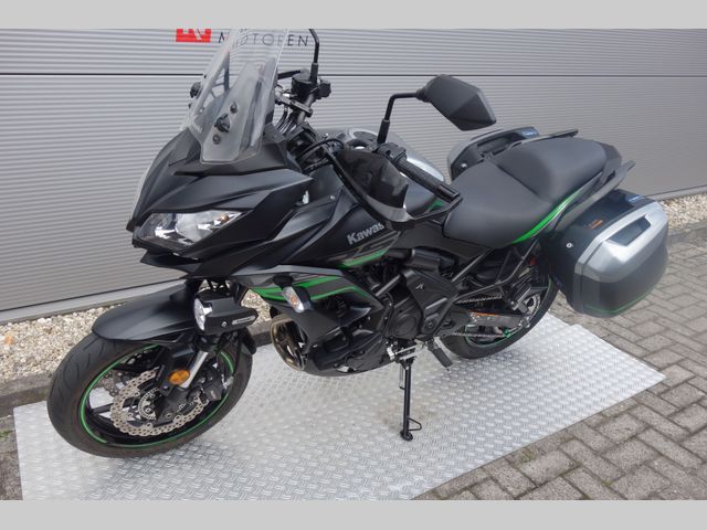 kawasaki - versys-650-grand-tourer