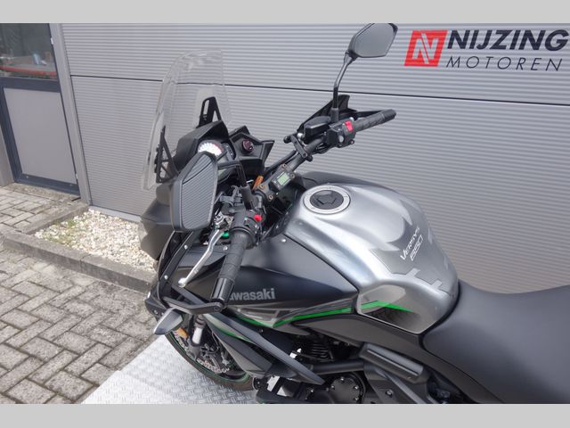 kawasaki - versys-650-grand-tourer