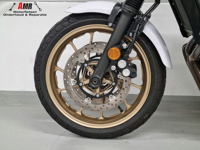 yamaha - xsr-700-xtribute